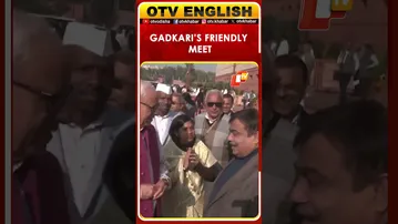 Delhi: TMC MP Kalyan Banerjee, Nitin Gadkari Friendly Interaction