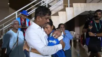 Jemimah Rodrigues: জেমিমা রডরিগেজ।