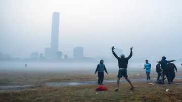 West Bengal weather update  ,Bengal winter 2025  ,No cold wave in Bengal  ,Christmas weather Bengal,  Alipore Weather Office  ,Kolkata temperature today,  Winter delayed in West Bengal,  North Bengal cold update  ,South Bengal weather news,Western disturbance effect,পশ্চিমবঙ্গ আবহাওয়া আপডেট  ,বাংলার শীত  ,শীতের দেরি পশ্চিমবঙ্গ  ,বড়দিনের আবহাওয়া  ,আলিপুর আবহাওয়া দপ্তর,  কলকাতার তাপমাত্রা,  দক্ষিণবঙ্গের আবহাওয়া  ,উত্তরবঙ্গের শীত  ,কনকনে ঠান্ডা,  পশ্চিমী ঝঞ্ঝা