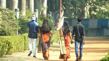 Saraswati Puja Outing Ideas: সরস্বতী পুজোয় বান্ধবীকে নিয়ে কোথায় ঘুরতে যাবেন, জেনে নিন।