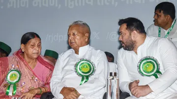 Lalu Prasad Yadav Tejashwi Yadav Rabri Devi RJD