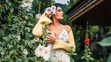 anu aggarwal Birthday Special know aashiqui actress accident incident