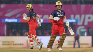 WPL 2026 updated points table after 11 matches RCB fourth consecutive win against delhi capitals