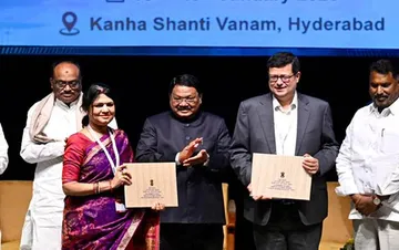 Tribal healers key players in public health ecosystem: Minister Jual Oram