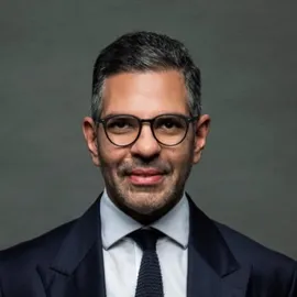 Sunjay Kapur tirelessly advocated for India's manufacturing, mobility sectors: Sona Comstar