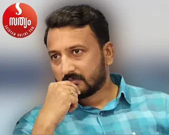 rahul mankoottathil-11