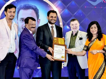 Dr. Mahesh Gurappa Naidu Receives Karnataka Health Care Vaidya Vibhushana Award