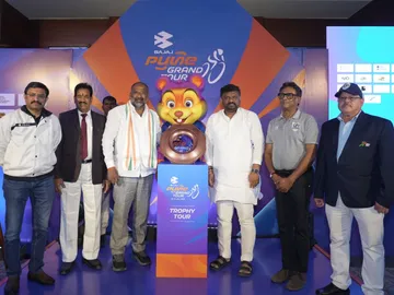 Bajaj Pune Grand Tour 2026 Trophy Makes Its Hyderabad Stop