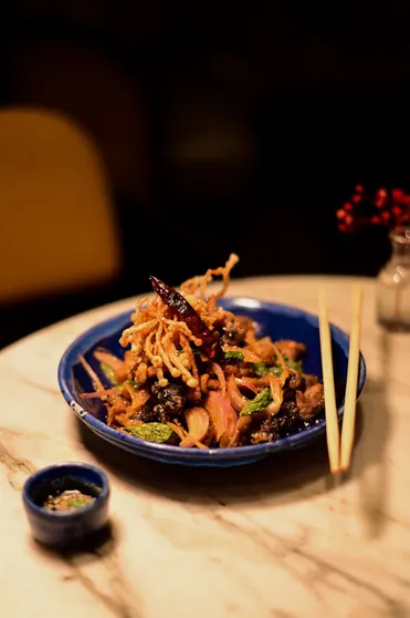 Yum Hed Grab - Tess, HCBK