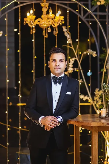 Sumit Mitruka - Founder  CEO Summit  Hotels