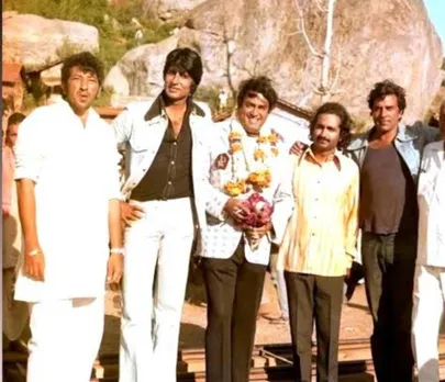 Sholay cast-- Amjad, Amitabh, Sanjeev,Ramesh and Dharmendra