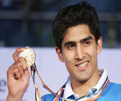 बर्थडे स्पेशल: जब विजेंदर ने ओलंपिक पदक जीतकर रच दिया था इतिहास - birthday  special vijender singh first indian boxer to win an olympic medal