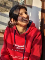 लोरी profile image