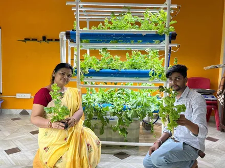 ओडिशा की गृहिणी हाइड्रोपोनिक्स से केसर की खेती की ओर बढ़ीं