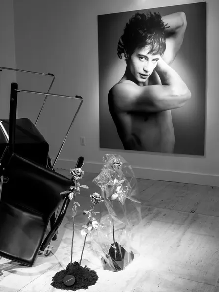 What a wonderful night celebrating my very first @maccosmetics campaign as global creative direc