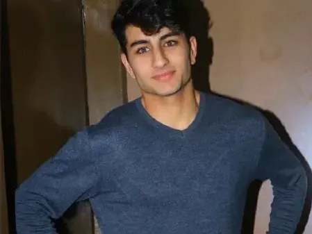 इब्राहिम अली खान का जीवन परिचय | Ibrahim Ali Khan Biography