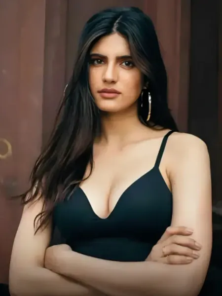 Medha Rana Border 2 Heroine Varun Dhawan hindi news