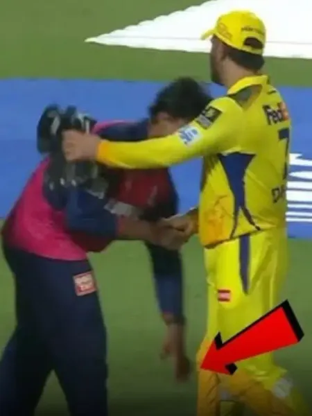 ipl 2025 rr vs csk Vaibhav Suryavanshi touch feet video ms dhoni