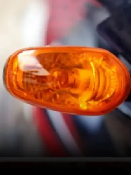 vehicle indicator orange color Reason hindi news