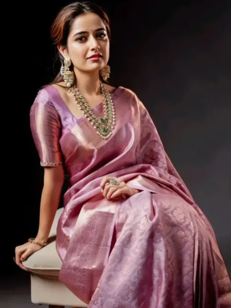 Must Have Sarees Women Wardrobe