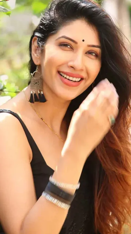 Elakshi Gupta Hosts Special Episode With Sa Re Ga Ma Pa Judges