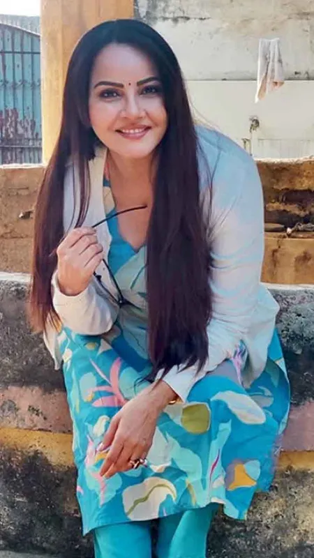 Ranveer Allahbadia Controversy: Geetanjali Mishra shares Ranveer Allahbadia's beef promotion posts, sparks controversy!