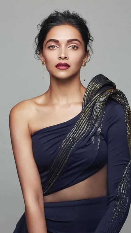 Deepika Padukone praises PM Modi in the new Pariksha Pe Charcha video