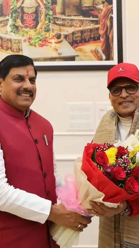 Annu Kapoor & Kumarr Meet MP CM Dr. Mohan Yadav Ahead of Antakshari
