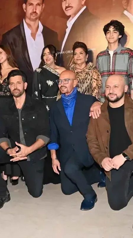 Rekha Adds Glamour at 'The Roshans' Success Party, Many Stars Attend