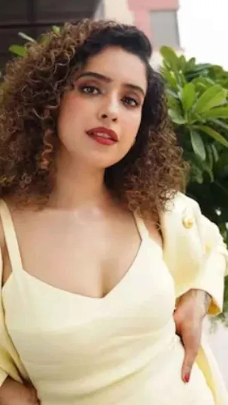 Sanya Malhotra's Birthday: The ‘Mrs.’ Effect: Why Sanya Malhotra is Among Bollywood’s Best Today