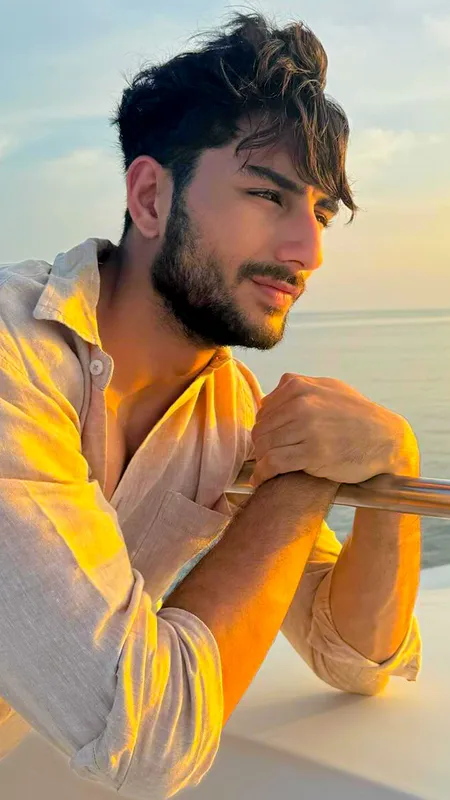 Ibrahim Ali Khan's Alleged Threat Message Sparks Controversy Over Nadaaniyan Review