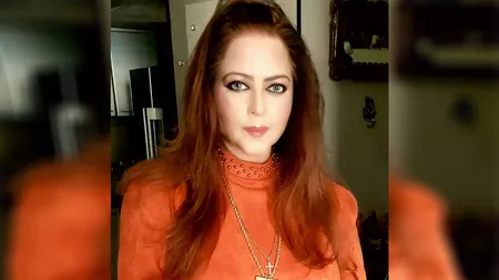 Short: TV Star Seema Kapoor Discusses Her Journey as a Leading Actress