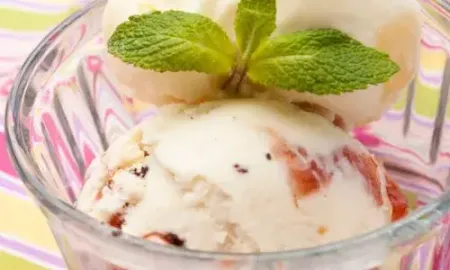 Chilli Vanilla Ice Cream Recipe: If you are looking for an innovative dessert recipe, then your search ends here