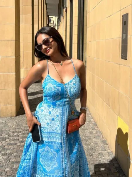 Anushka Sen's New Look in Blue Maxi  Mesmerises Fans