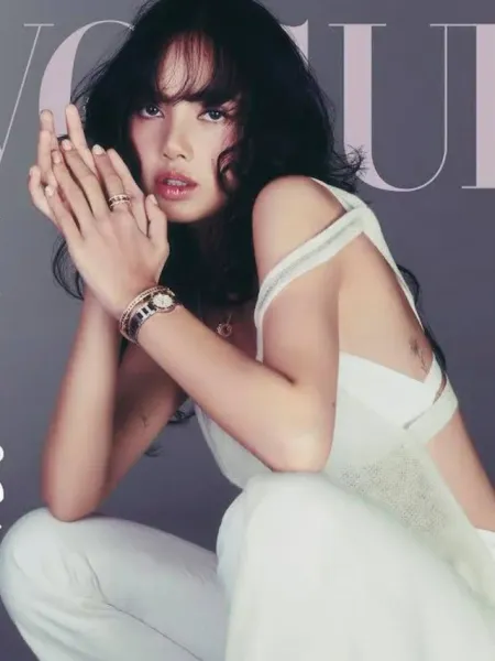BLACKPINK Lisa Looks Ethereal in New Photoshoot