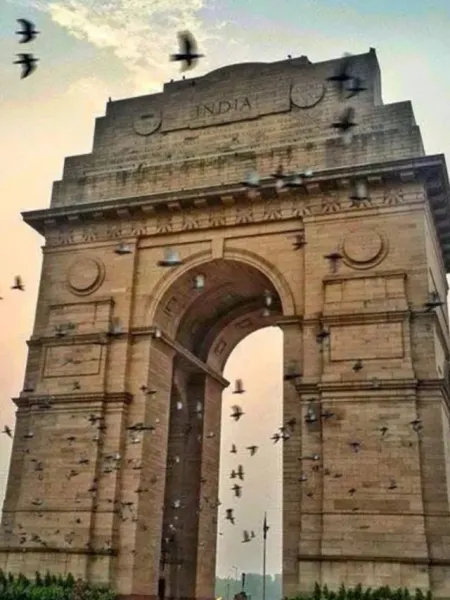Weather Update: Rainy Day for Delhiites! Check Conditions in Mumbai, Lucknow & Ranchi
