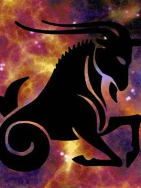 Horoscope Today: Monetary Gains for Sagittarius, Love for Capricorn! Check Your Zodiac