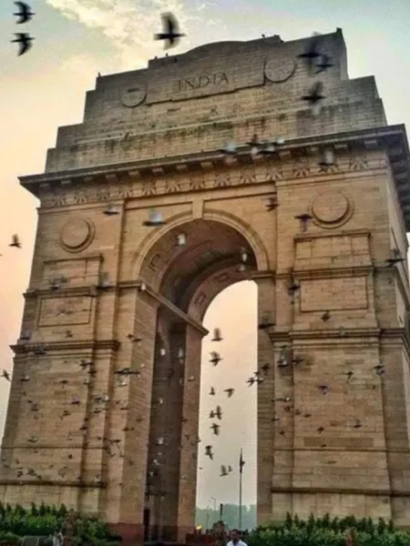 Weather Update: Delhi and Mumbai Cloudy! Check Conditions in Patna & Lucknow