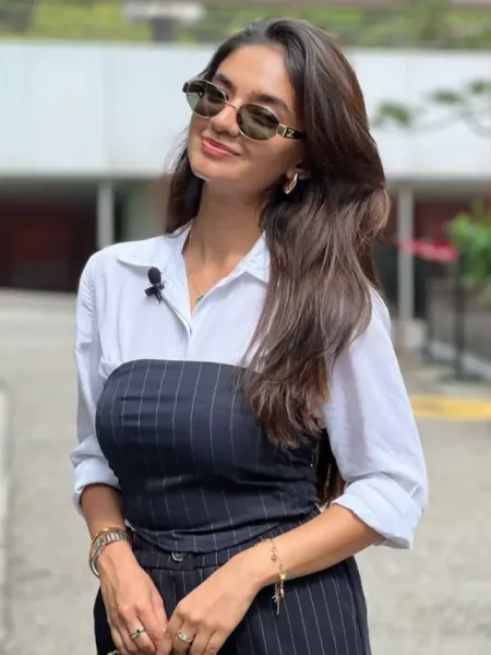 Anushka Sen's Sophisticated Look Mesmerises Fans