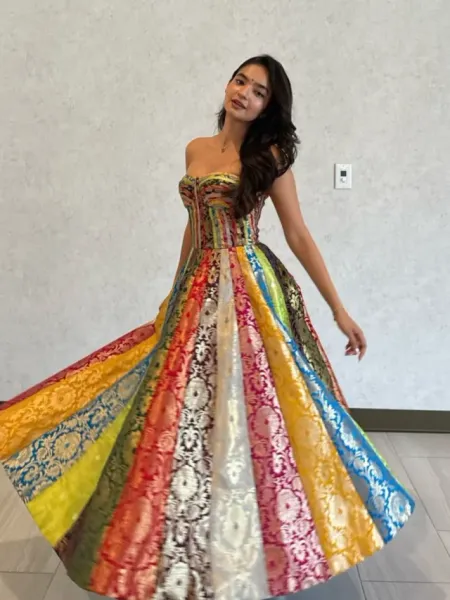 Anushka Sen Sets Fashion Trend in Multicolour Banarasi Dress