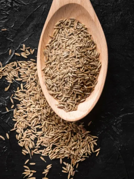 7 Amazing Health Benefits of Drinking Jeera Water