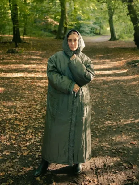 Kareena Kapoor Shares BTS Pictures of Upcoming Film, Check