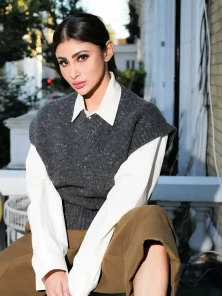 Mouni Roy Attends London Fashion Week in Style, Check