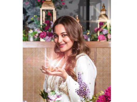 Bollywood Divas Diwali Pictures(Instagram)