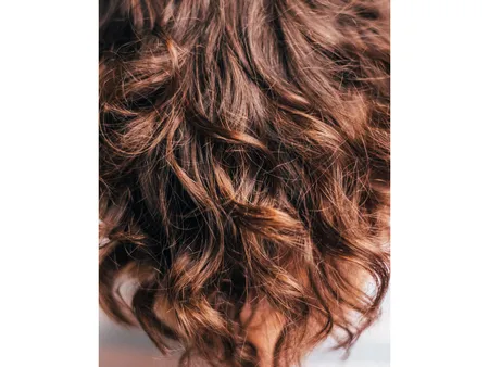 Hair Bouncy (Unsplash.com)