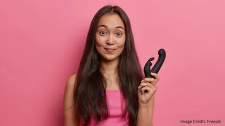 Women should never use these 8 things for Masturbation