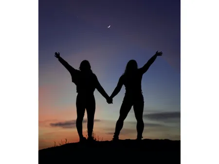 Types of friends you should avoid 