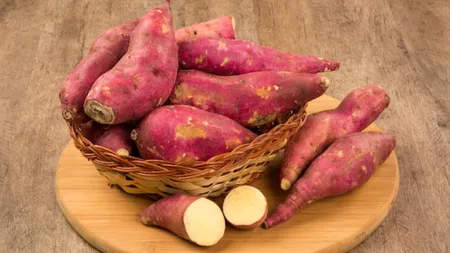 Sweet Potatoes(Freepik)