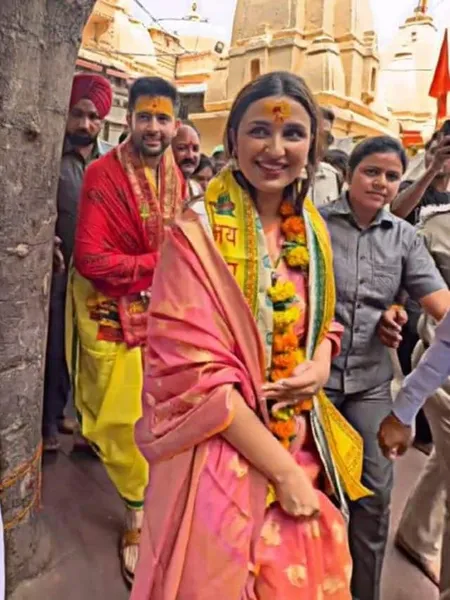 Parineeti Chopra Raghav Chadha (10)