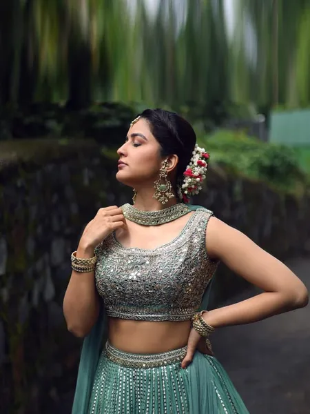 Vaidehi Parshurami (1)